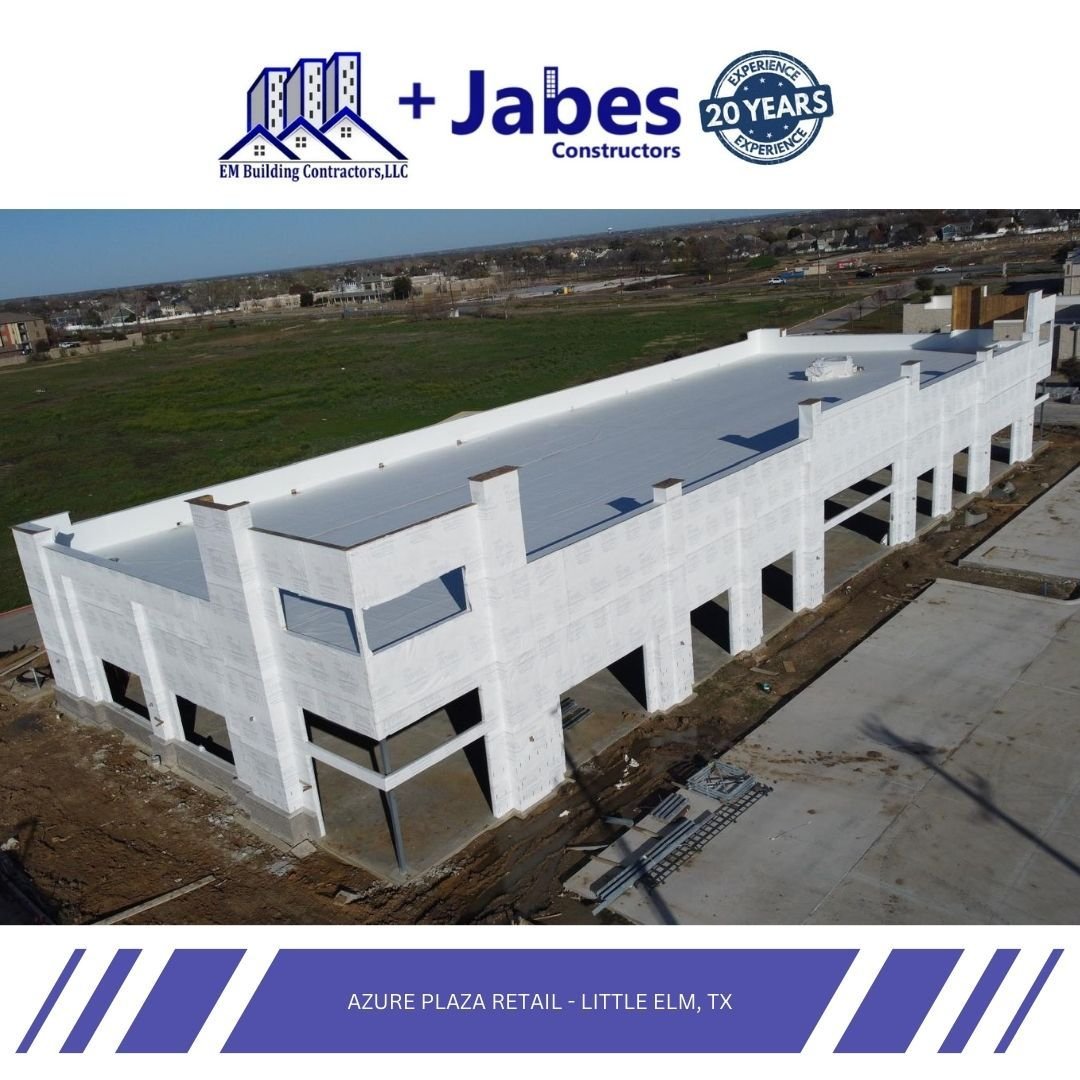 Exciting progress at Azure Plaza Retail in Little Elm! 🏗️